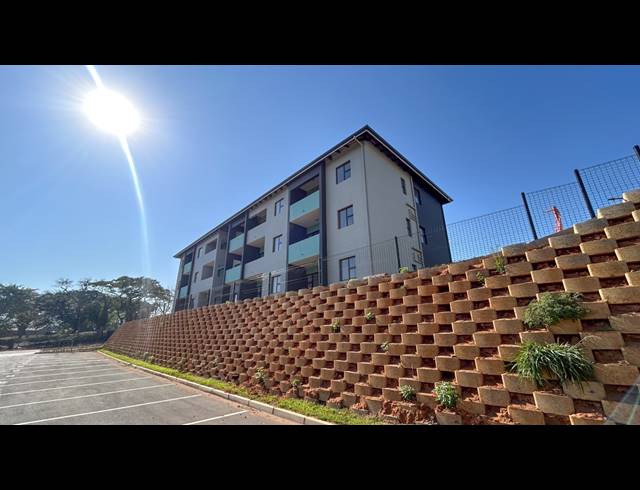 1 BEDROOM APARTMENT FOR SALE IN SHEFFIELD BEACH